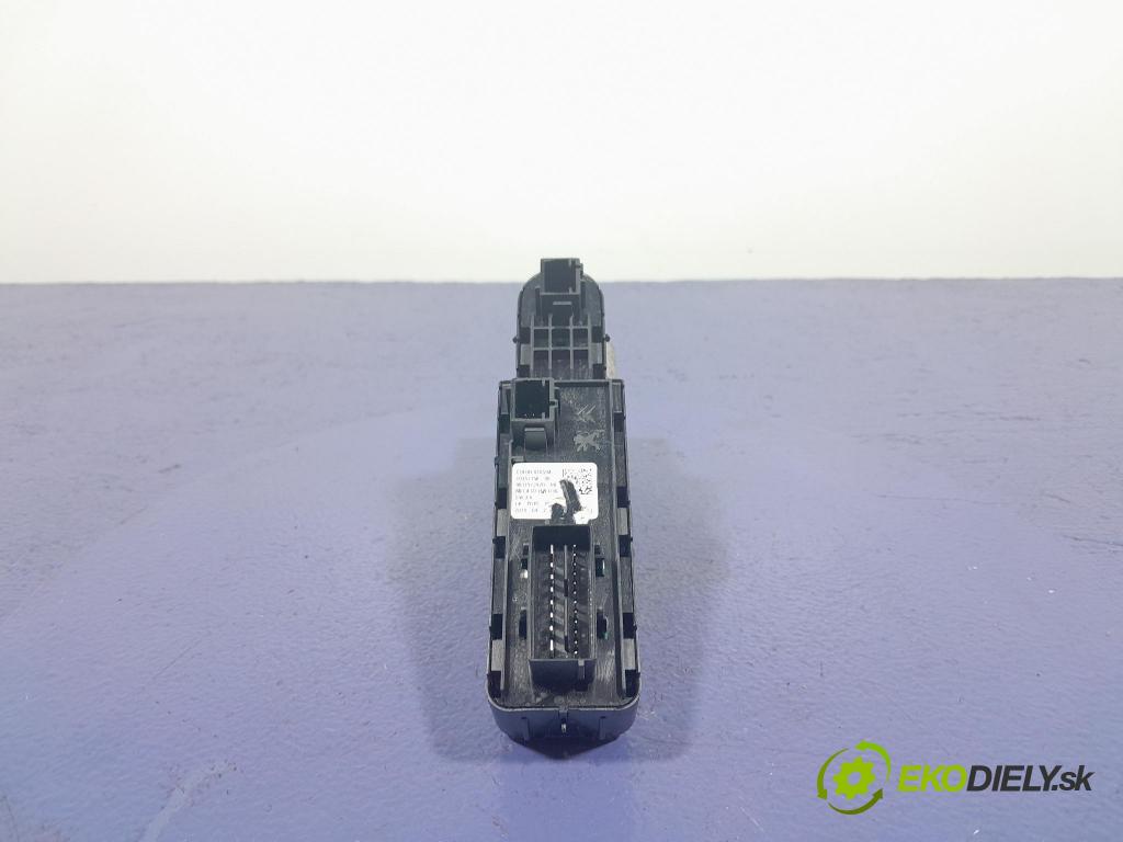 Citroen C5 aircross 2019 Přepínač Sklenka: 98319739ZD