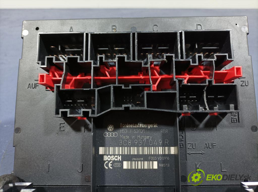 Vw Passat 2009 řídící jednotka 3C8937049R