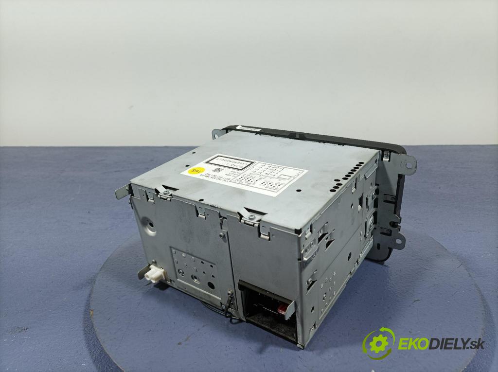 Vw Passat 2009 Radio I Navigace: 1K0035186AA