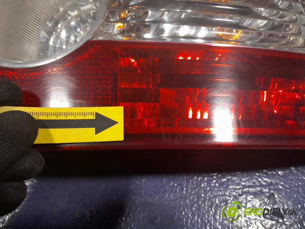 Volvo S40 2004 světlo Zad: Práva: Mimo: