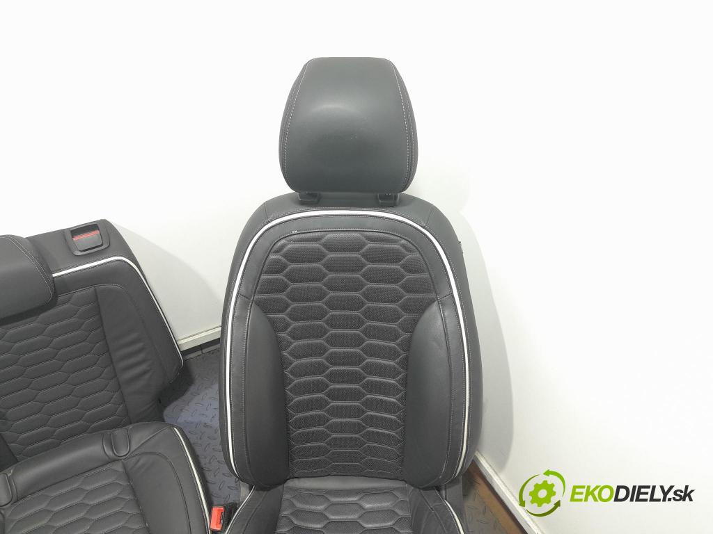 Ford Mondeo 2017 sedačke: Soubor.