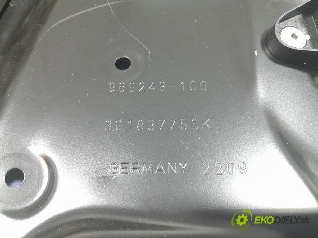 Vw Passat 2009 mechanismus stahování Sklenka: před v pravo: 3C1837756K