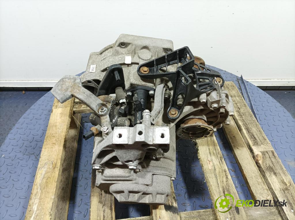 Vw Passat 2010 převodovka Ozubené kola: Manualna KVT