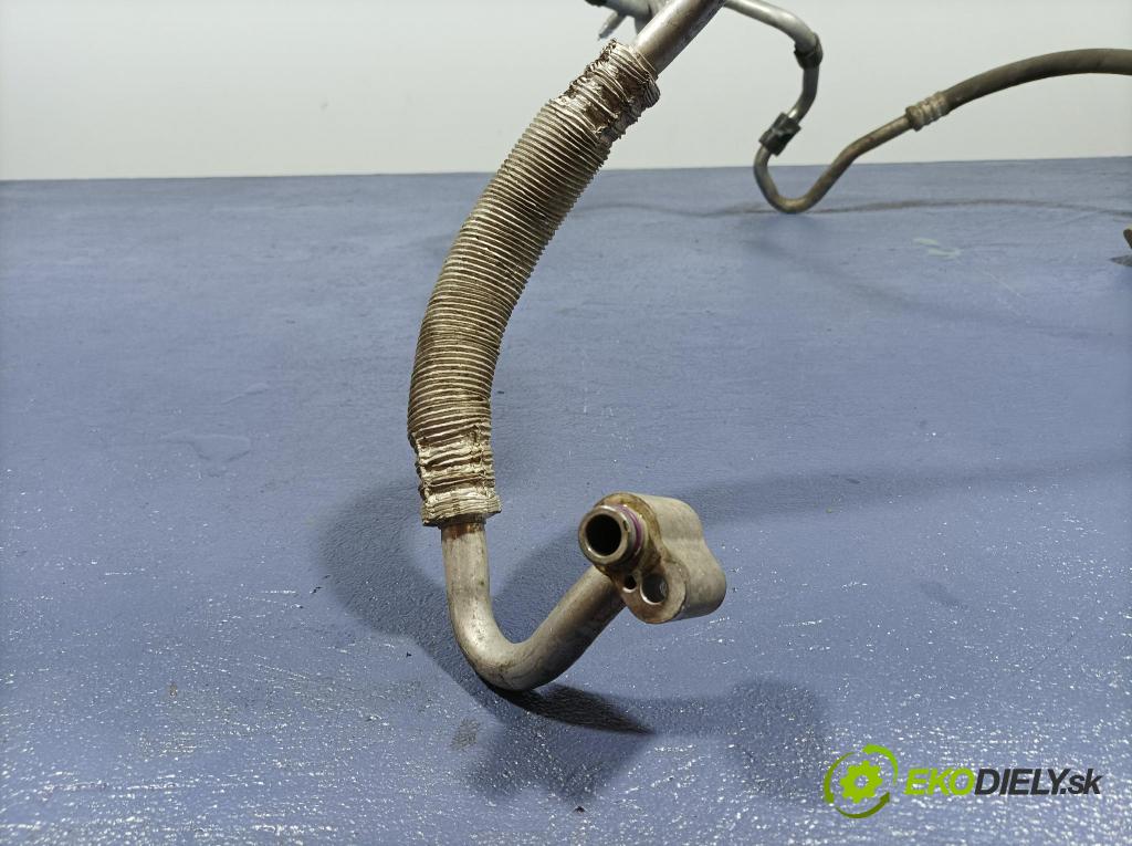 Vw Passat 2010 trubka Klimatizace: 3C0820743BQ