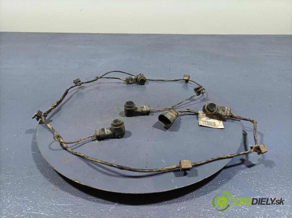 Vw Passat 2010 instalace Elektrický: 3C9971104B
