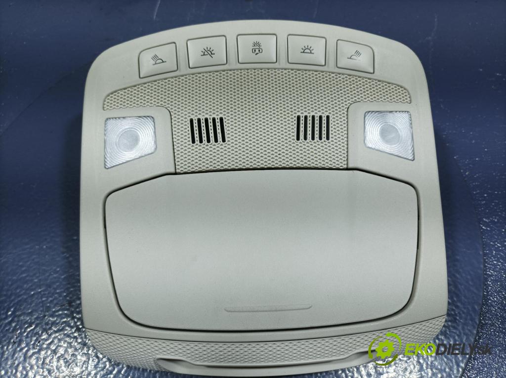 Ford Mondeo 2017 Lampy Uvnitř DS73-F519A58