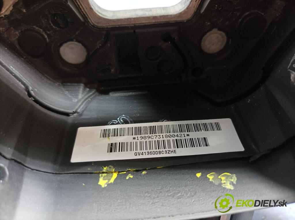 Ford Focus 2017 volant GV413600BC