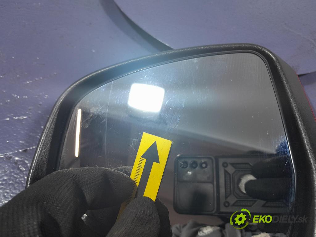 Ford Focus 2017 zpětné zrcátko Vlevo, odjet: