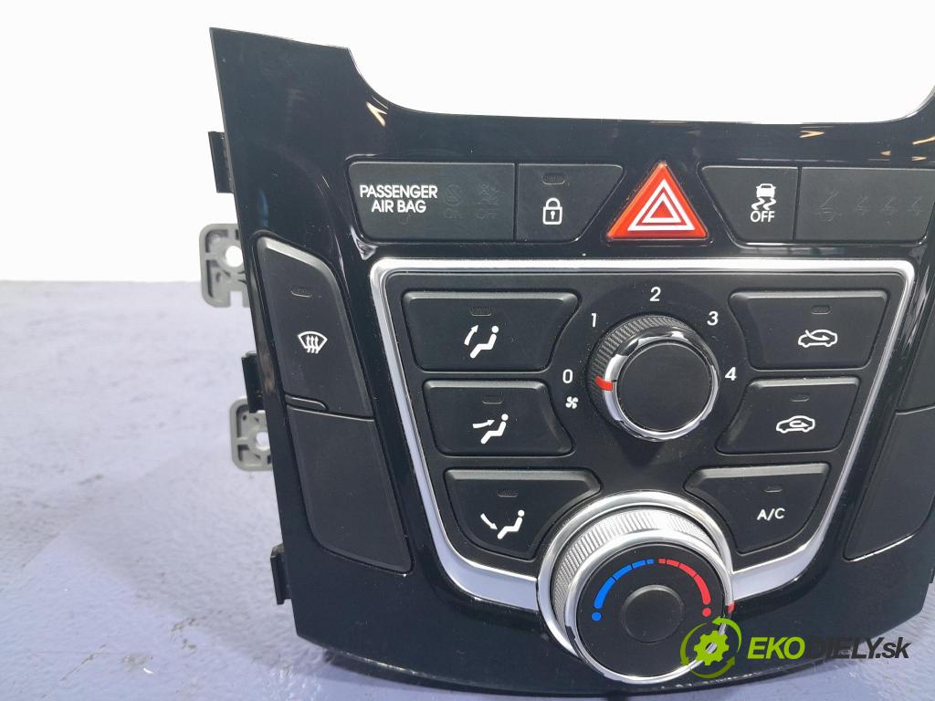 Hyundai I30 2013 Přepínač Klimatizace: Proud vzduchu 97250-A6040GU