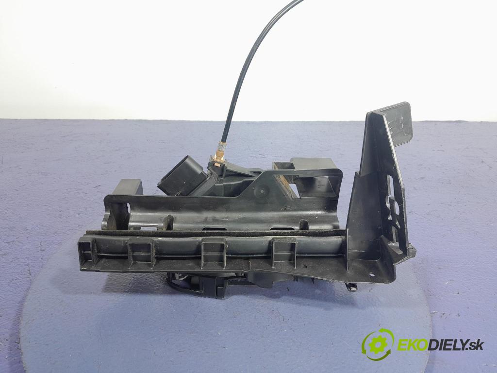 Ford Mondeo 2017 zámek dveře před Levý: BM5A-A21813-CG