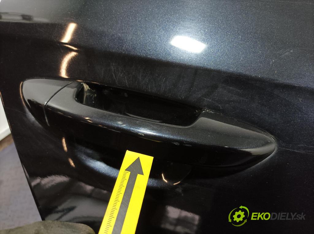 Vw Passat 2010 dvere zad pravé