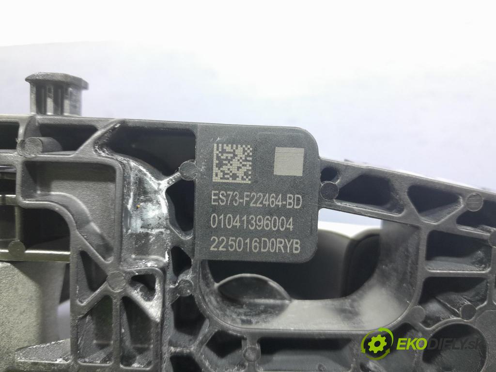 Ford Mondeo 2017 klika před Práva: ES73-F22464-BD