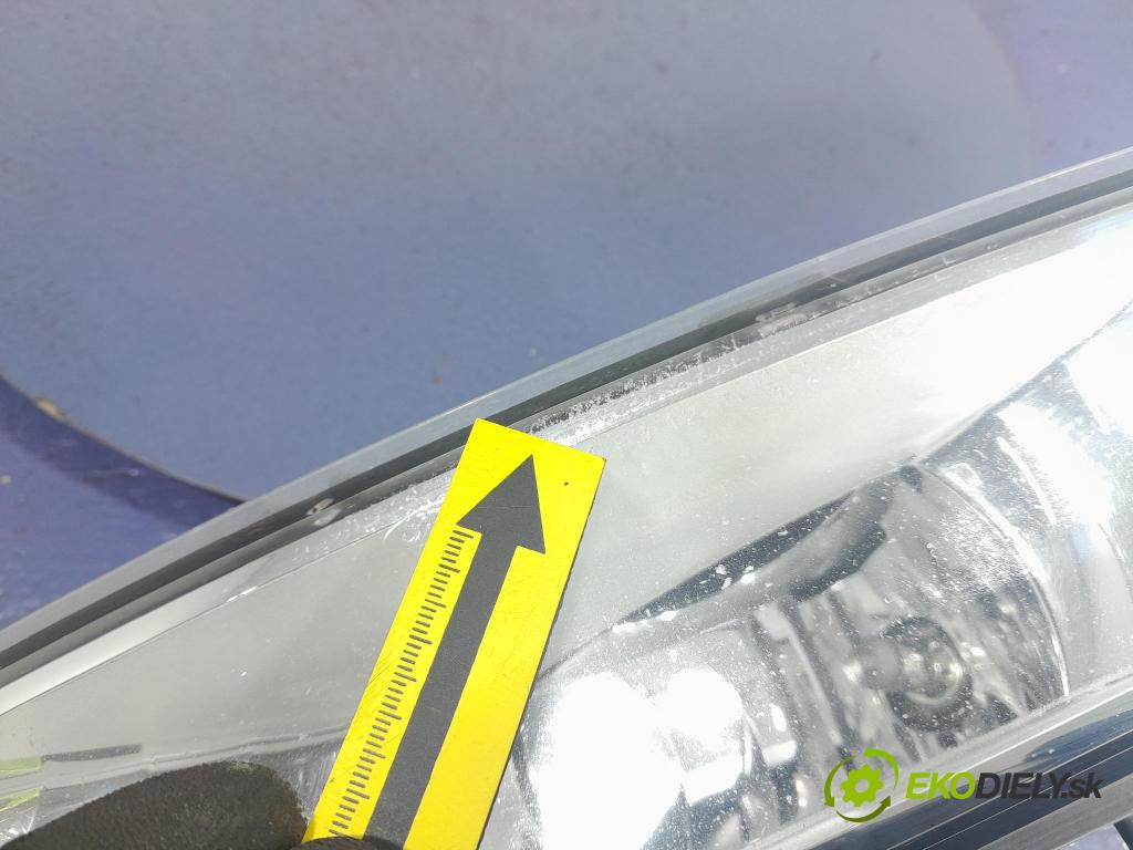 Ford Mondeo 2017 Halogen Vľavo: EM2B-15A202-AB