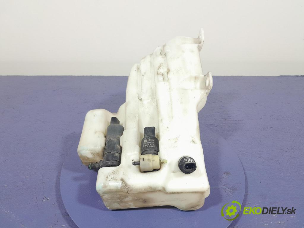 Opel Insignia 2014 nádržka Podložka: 13240935