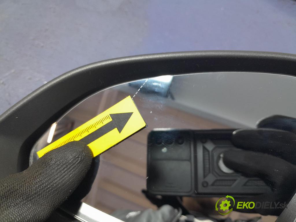 Opel Insignia 2014 zrkadlo Vľavo: