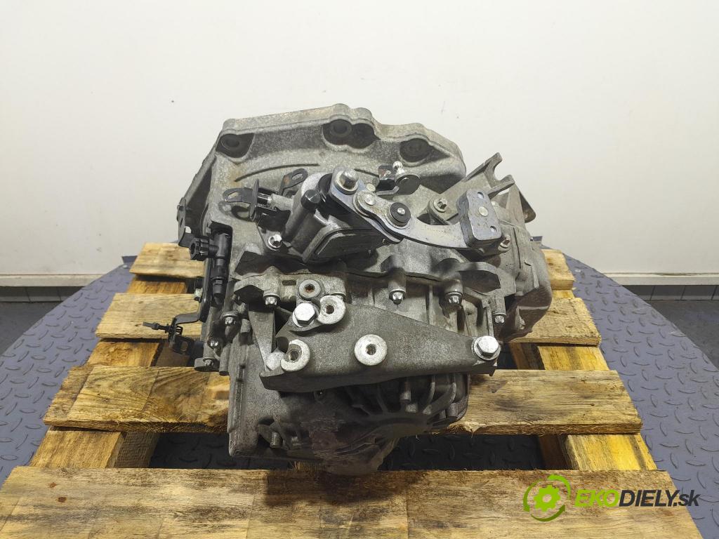 Opel Insignia 2014 převodovka Ozubené kola: Manualna 55194293 M32