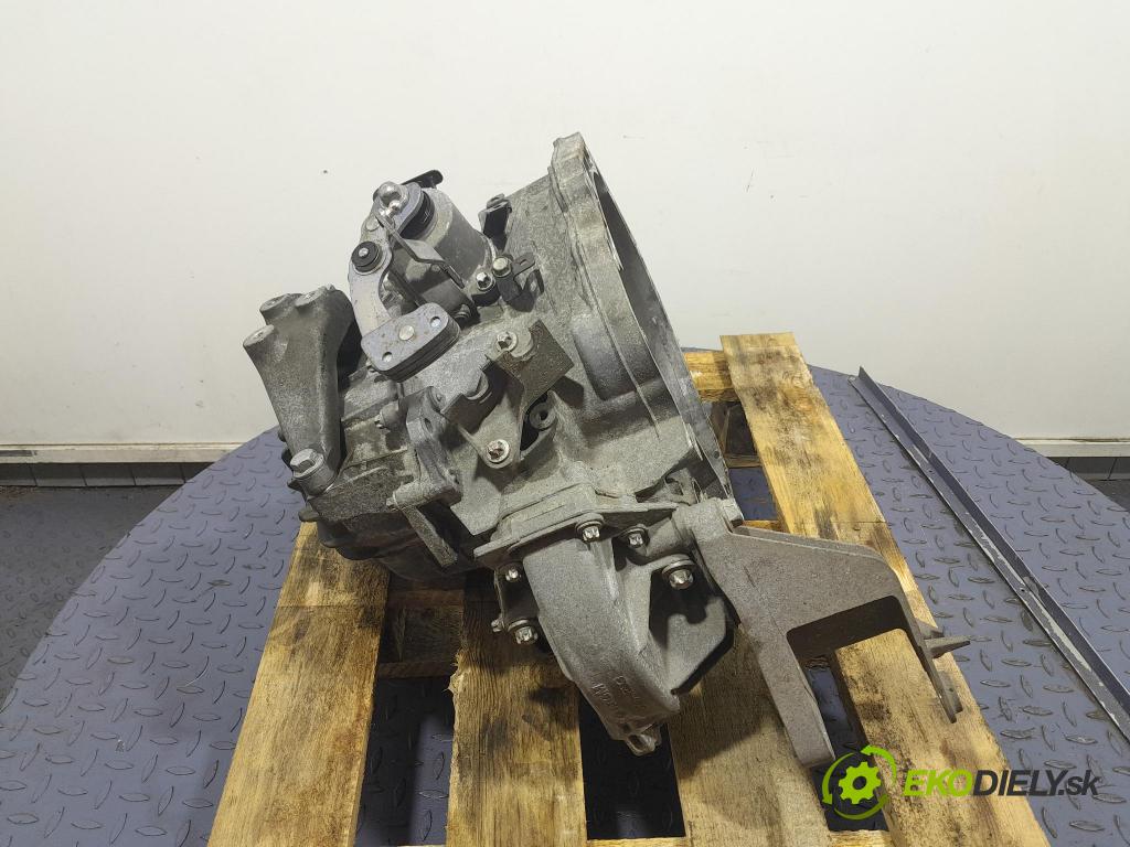 Opel Insignia 2014 převodovka Ozubené kola: Manualna 55194293 M32