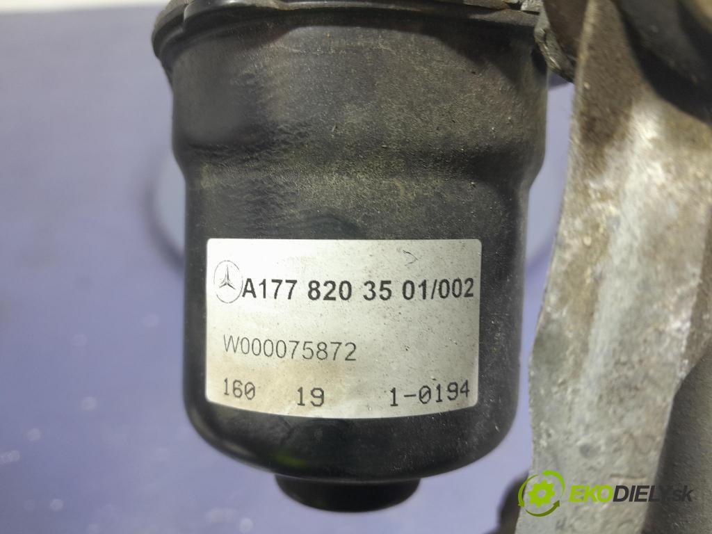 Mercedes A-klasa 2019 mechanizmus motor: Stierače: Predné A1779064701