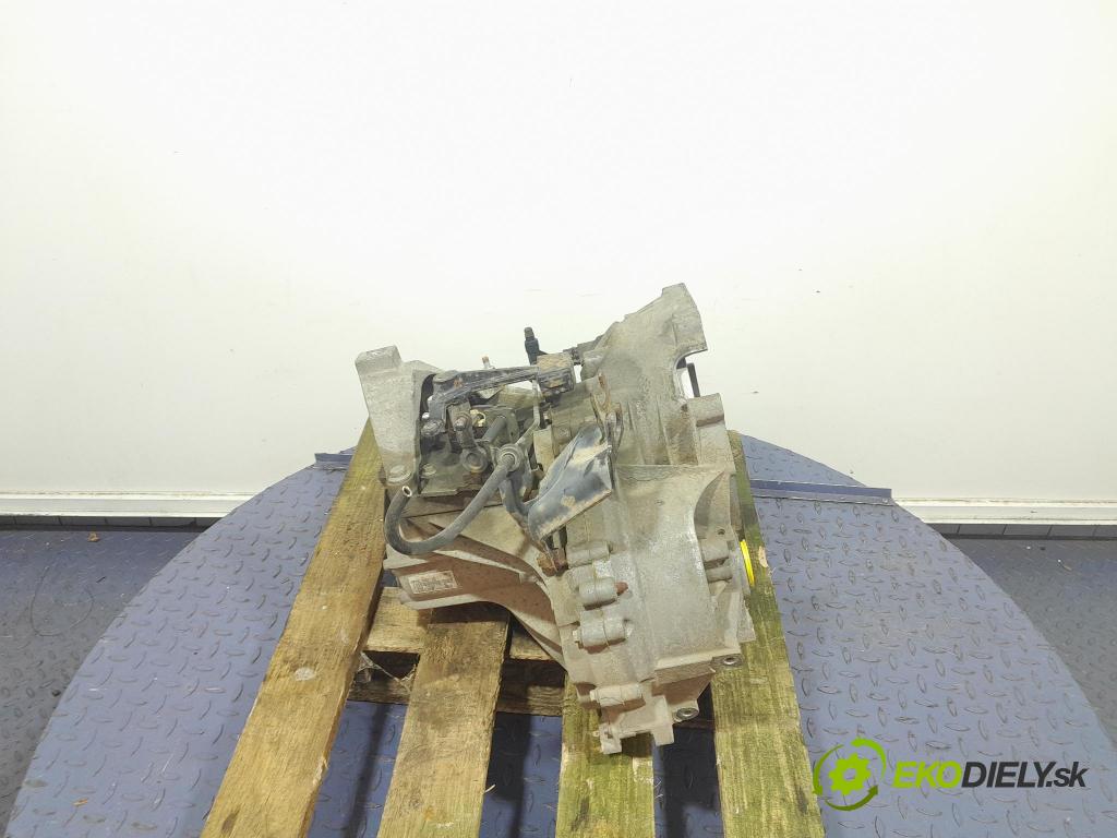 Ford Focus 2006 prevodovka Manualna 6M5R-7002-VA