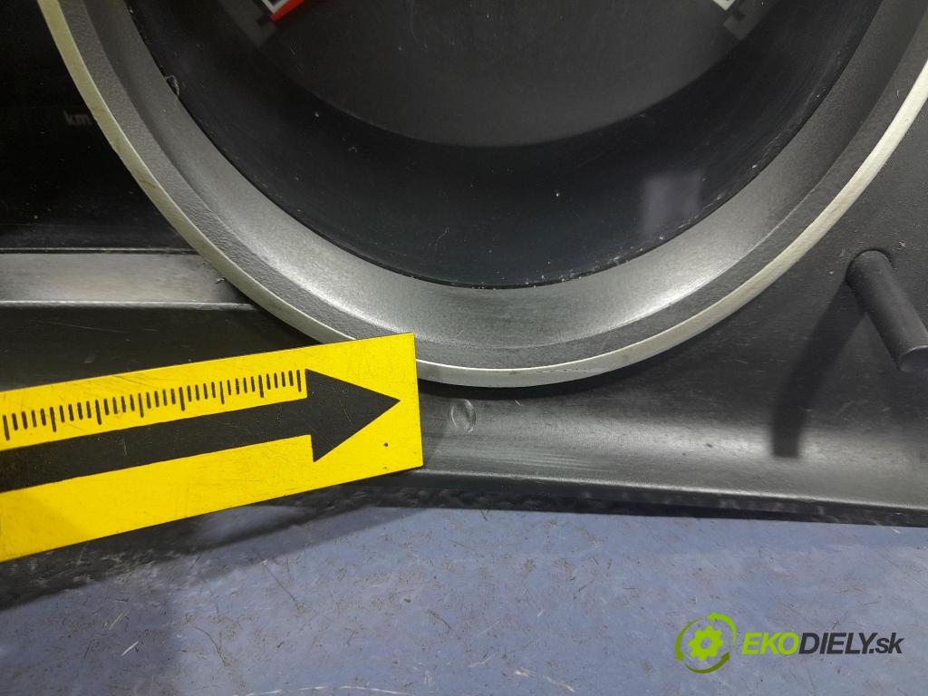 Opel Astra 2006 Přístrojová deska 13216685