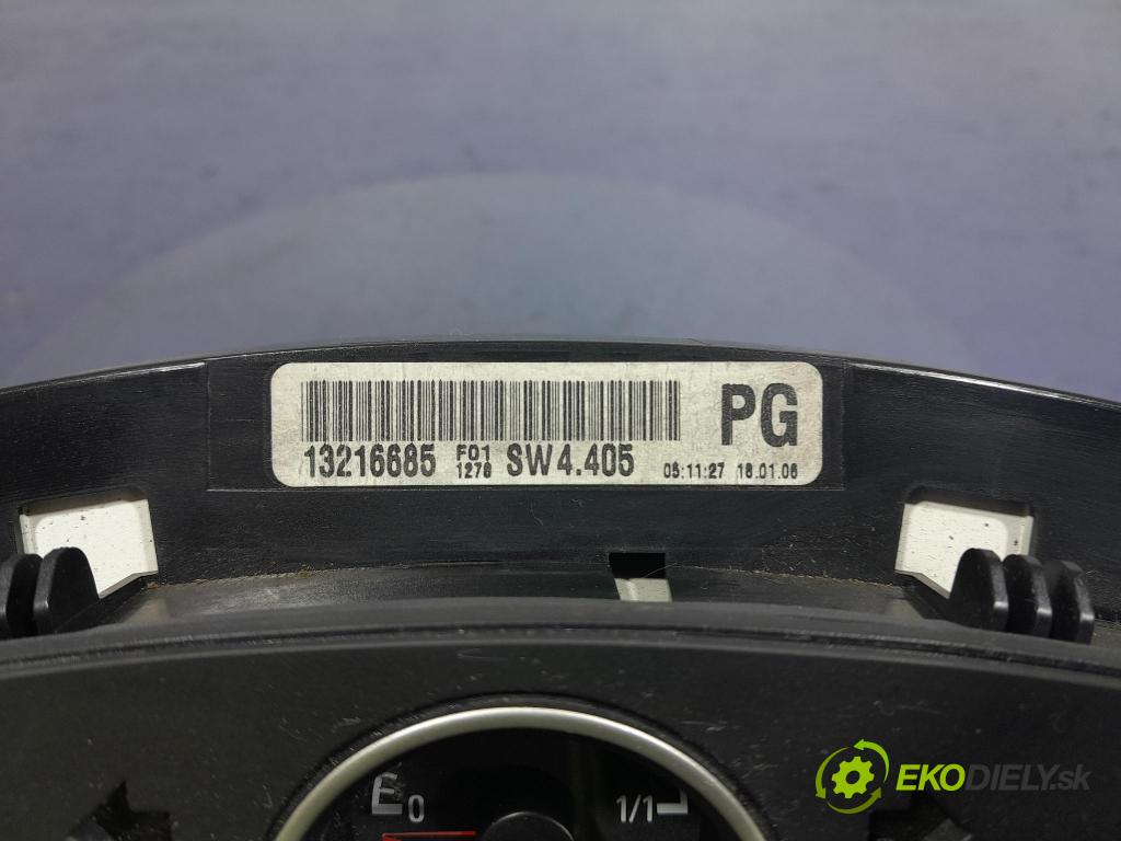 Opel Astra 2006 Přístrojová deska 13216685