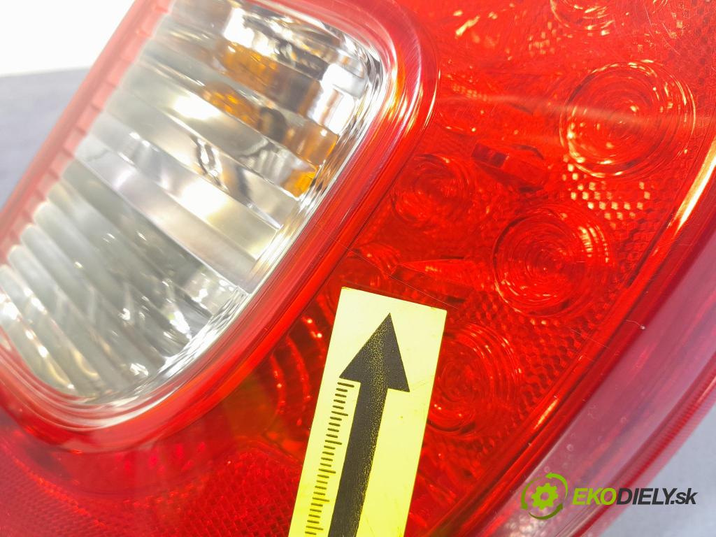 Nissan Micra 2017 světlo Zad: Práva: Mimo: 220-17945