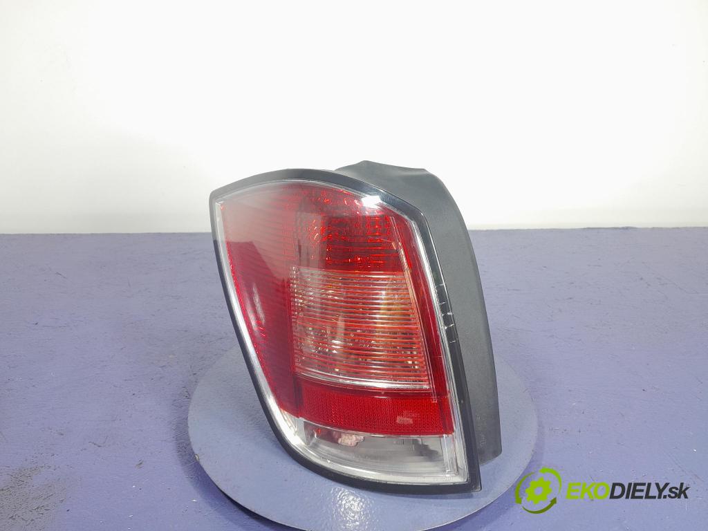 Opel Astra 2006 světlo Zad: levá Mimo: