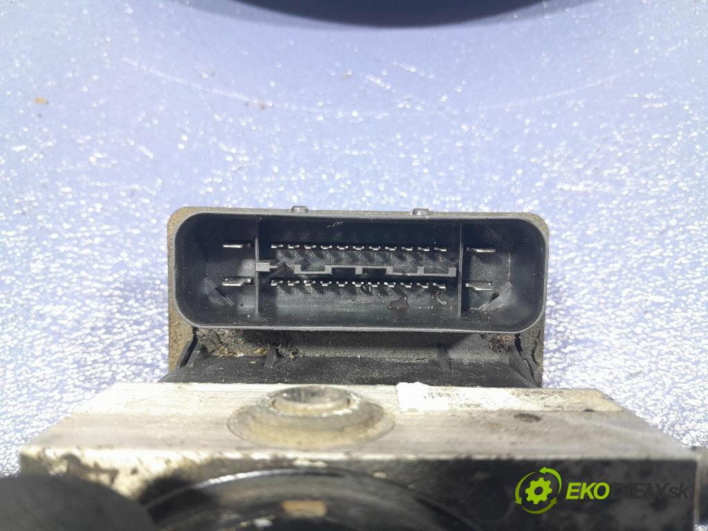 Opel Astra 2006 čerpadlo ABS x 13213608