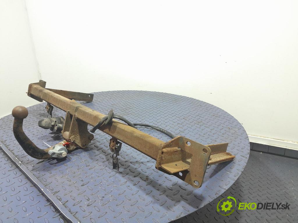 Opel Astra 2006 oko Do Přívěsy