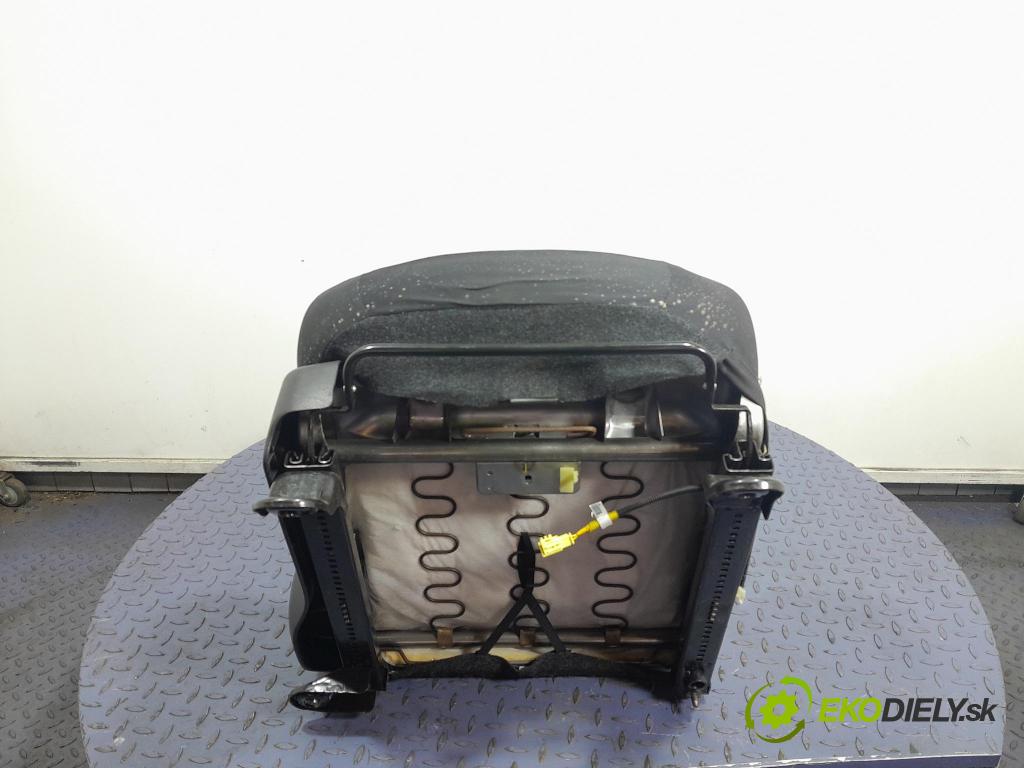 Nissan Micra 2017 Sedadlo spolujezdce 