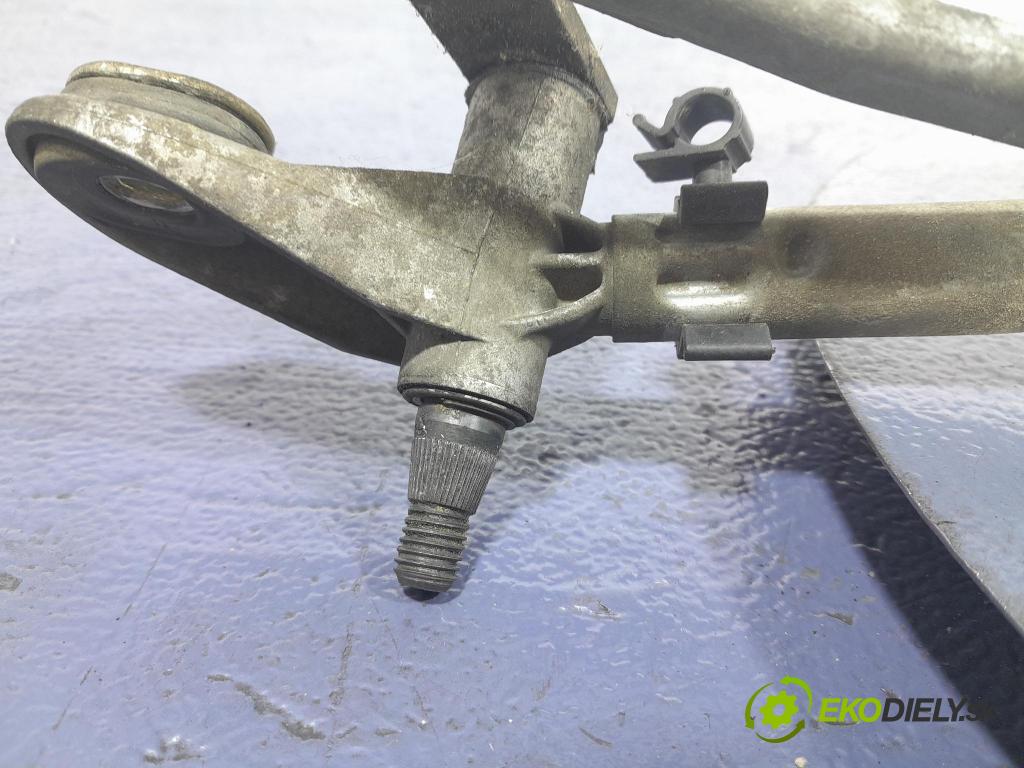 Audi A4 2004 mechanizmus motor: Stierače: Predné 8E1955119B