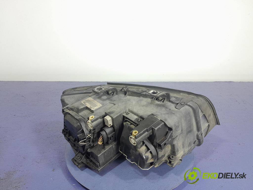 Audi A4 2004 světlo Levý: 8E0941003F