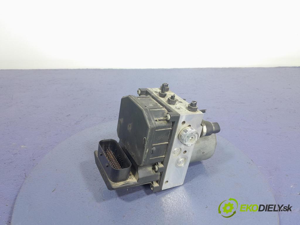 Audi A4 2004 čerpadlo ABS x 8E0614517