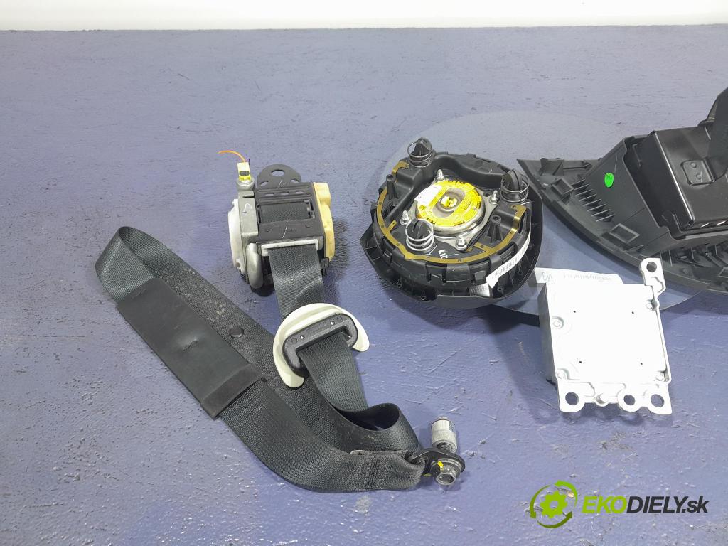 Nissan Micra 2017 Airbag: x 988201HH1B