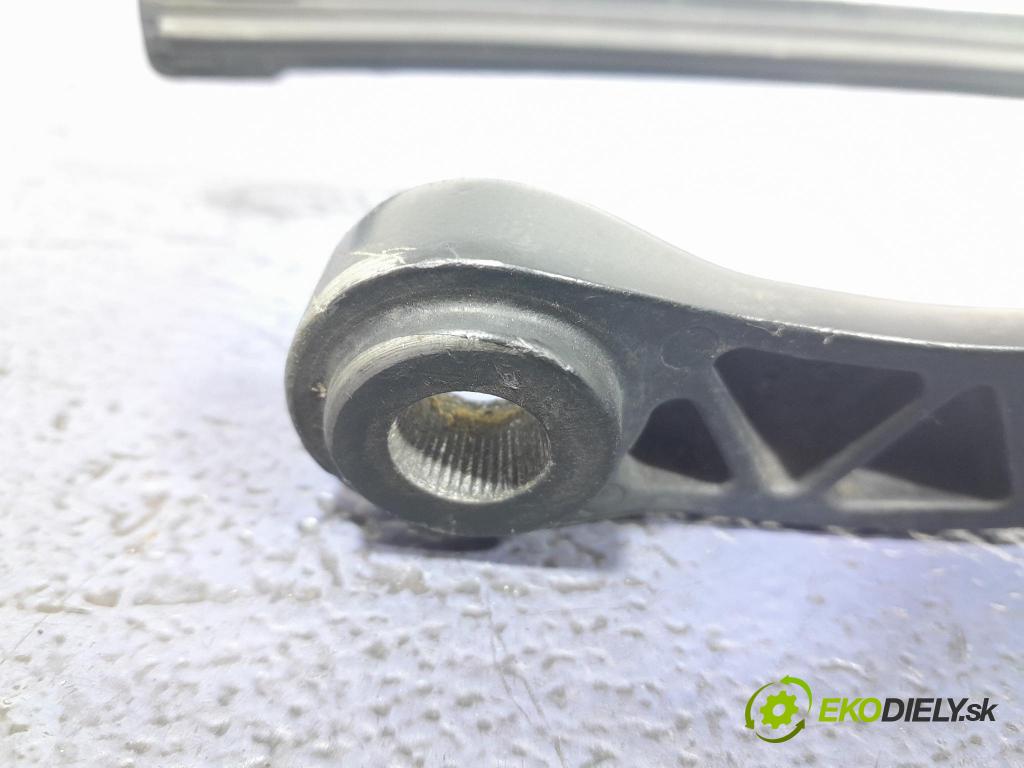 Audi A4 2004 Paže: Stěrače: před 8E1955407C