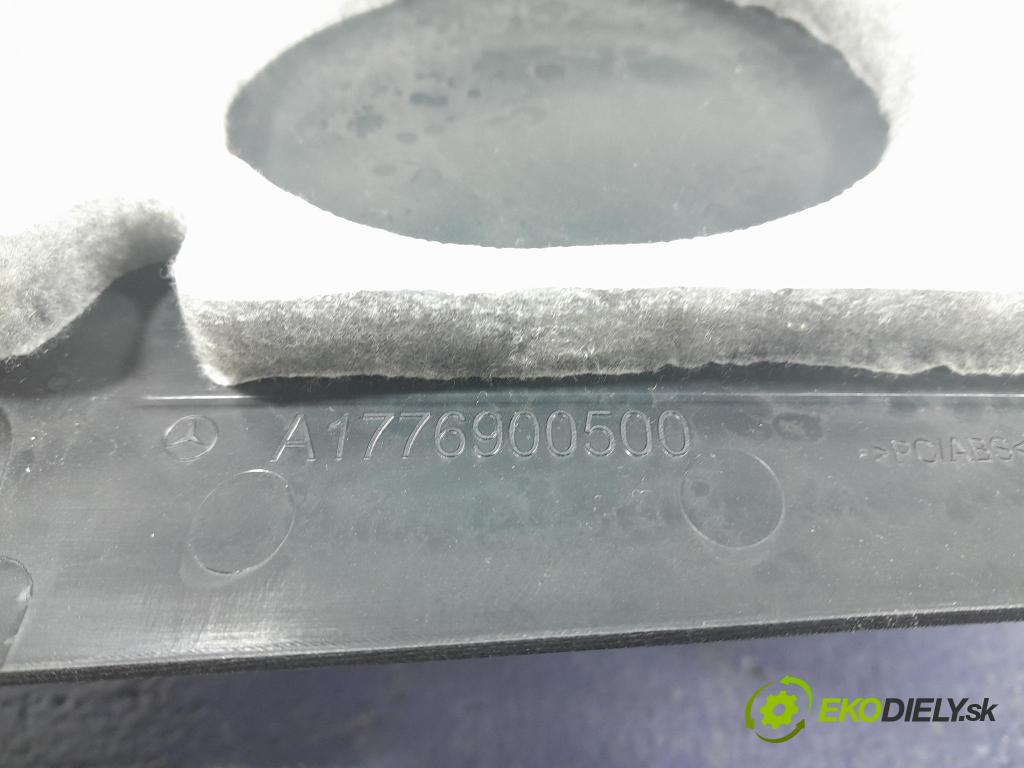 Mercedes A-klasa 2019 Tapacír: kufr A1776901000
