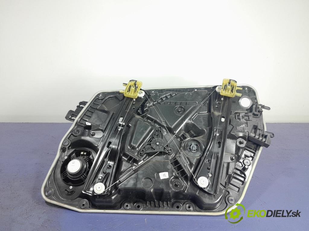Mercedes A-klasa 2019 mechanismus stahování Sklenka: před Levý: