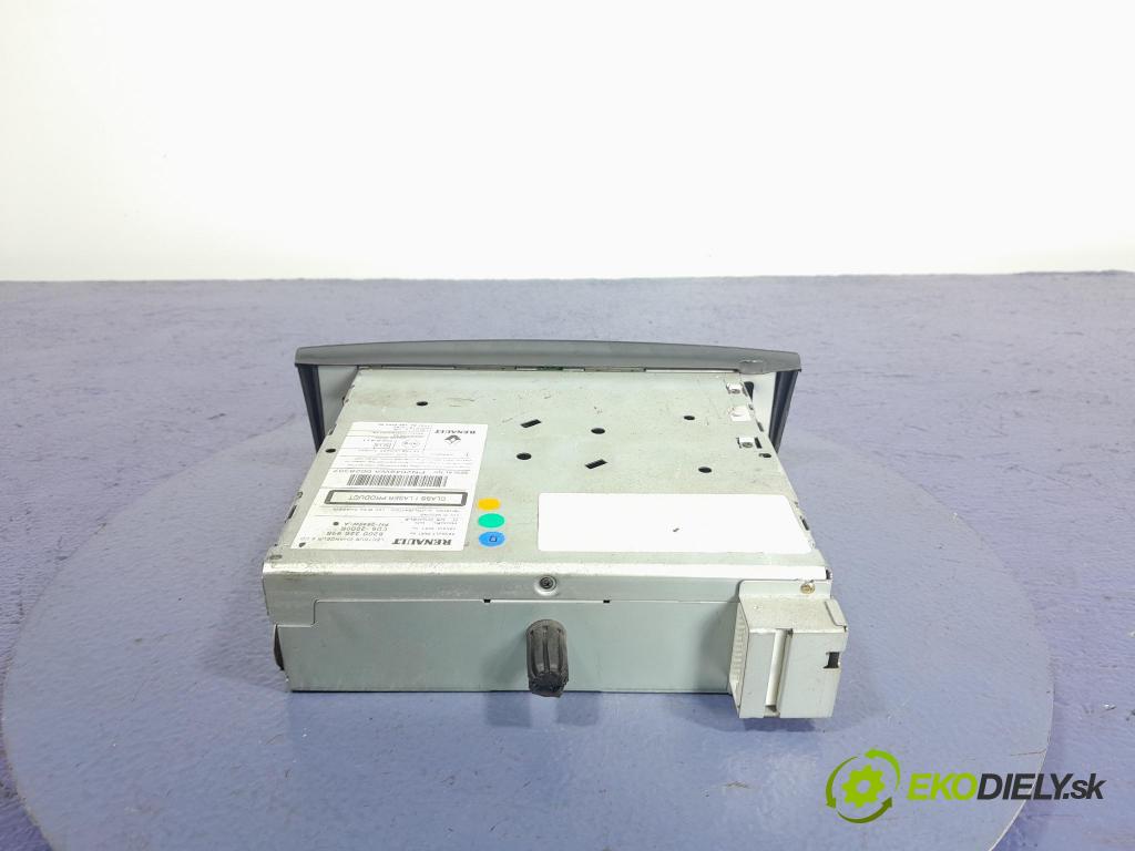 Renault Laguna 2005 Radio I Navigace: 8200326998