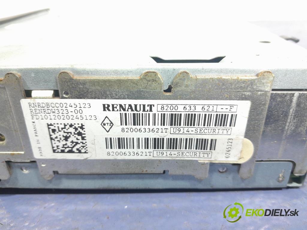 Renault Clio 2012 Radio I Navigace: 8200633621