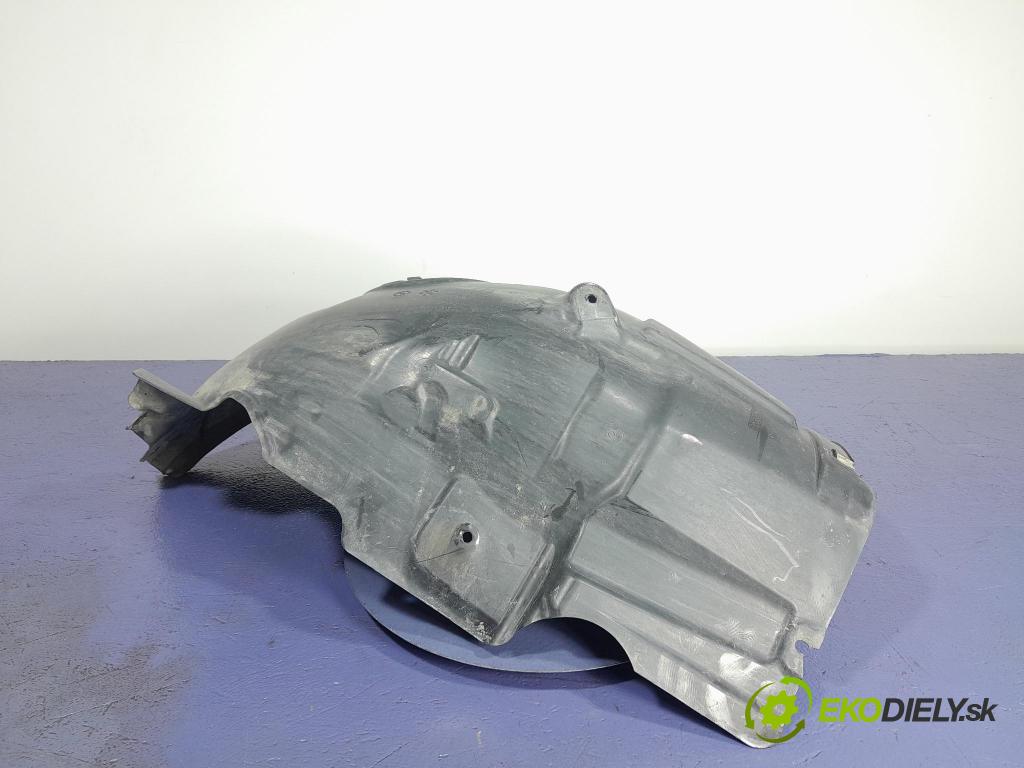 Mercedes A-klasa 2019 Blatník: Plastové: Predné A1776901103