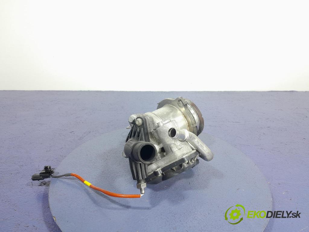 Mercedes A-klasa 2019 Chladič EGR 147359823R