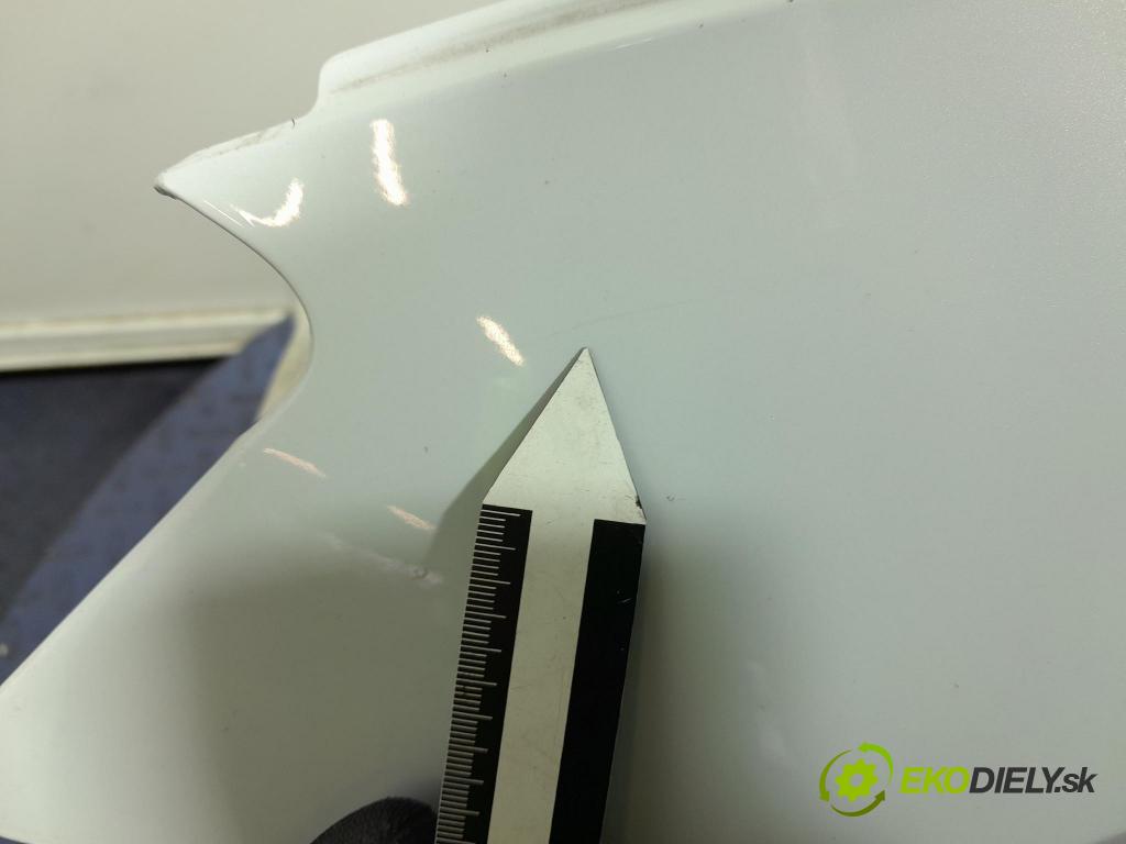 Skoda Superb 2019 blatník Predné Vľavo: