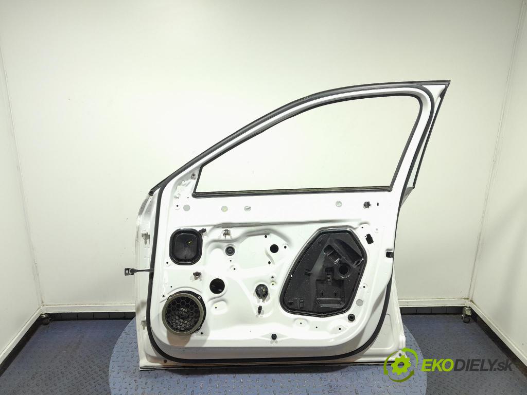 Skoda Superb 2019 dvere Predné pravé 