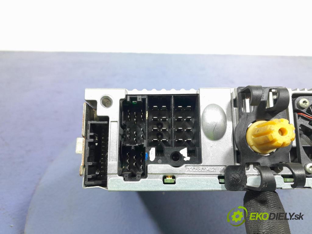 Renault Megane 2006 Radio I Navigace: 8200487884