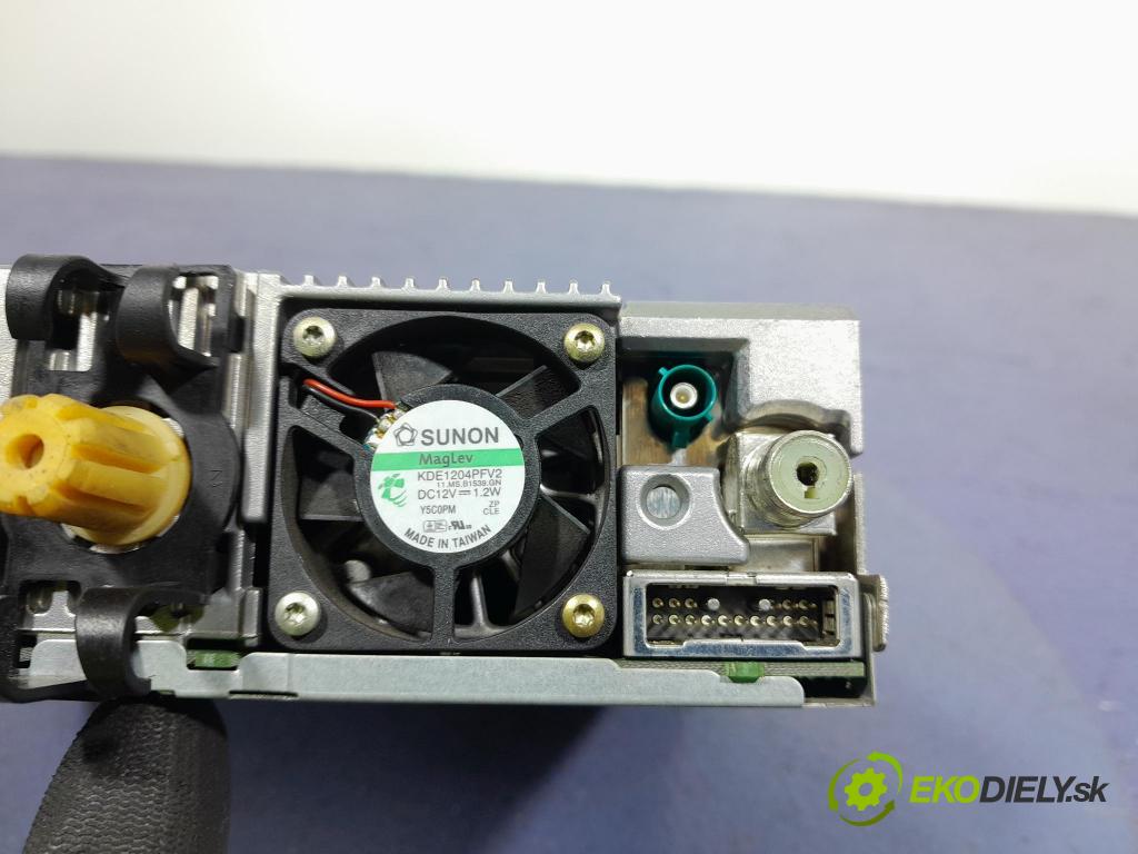 Renault Megane 2006 Radio I Navigace: 8200487884