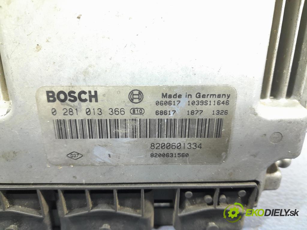 Renault Megane 2006 řídící jednotka Motor: 8200601334