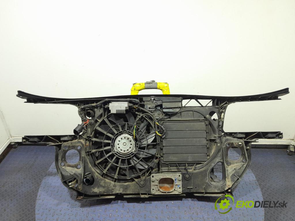 Audi A4 2004 výstuha Predné: / pas predný 8E0805594B