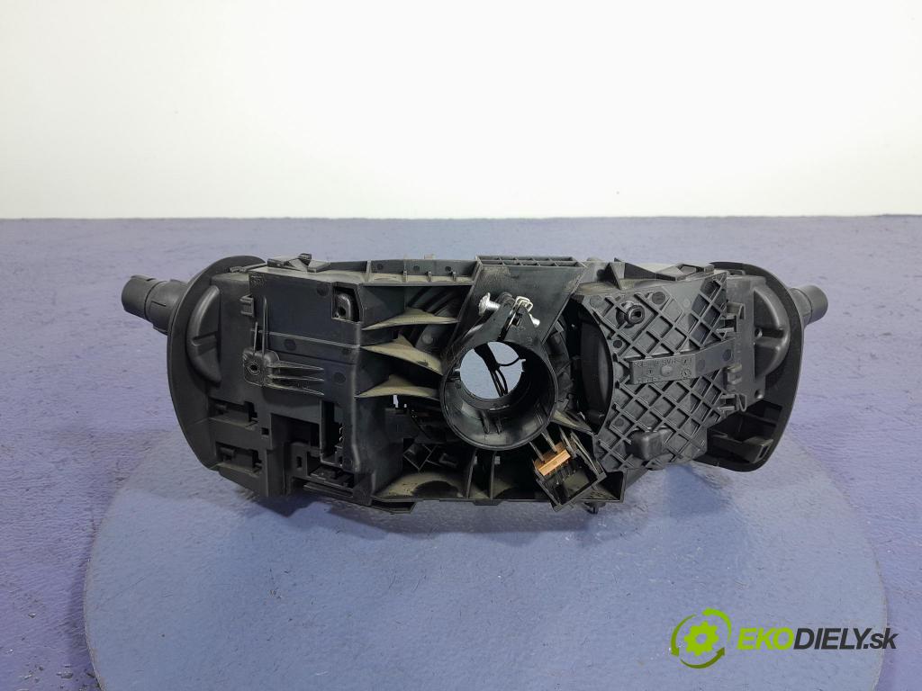 Renault Clio 2005 Přepínač Komplex: 7701071888
