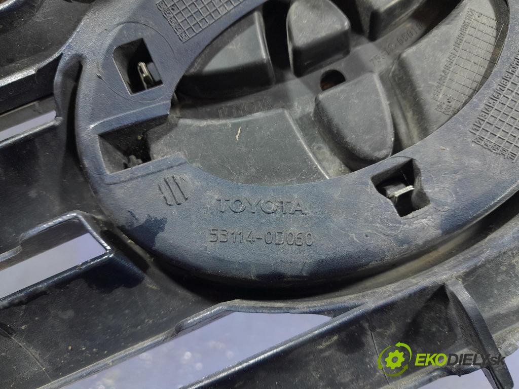 Toyota Avensis 2003 mřížka / Gril: 53114-0D060