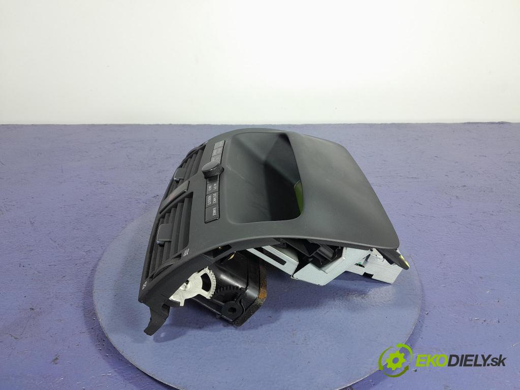 Toyota Avensis 2003 displej Radio / GPS 86110-05020
